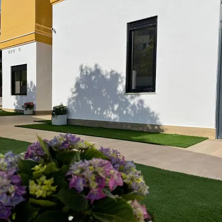 Hacienda La Sierra דירה *